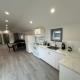Cozy 4-Bedroom Cottage #3 in Innisfil, Innisfil (fotografie 6)