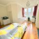 Large Studio (Ground Floor) in Sutton, Cheam (photo 2)
