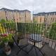 Contemporary 2-bedroom apartment with free gated parking, 2 bathrooms - for families, contractors, travellers for business and leisure, Birmingham (zdjęcie 5)