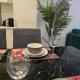 Contemporary 2-bedroom apartment with free gated parking, 2 bathrooms - for families, contractors, travellers for business and leisure, Birmingham (zdjęcie 9)