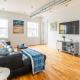 Stylish & Pet-Friendly 2BR Suite in Trendy Leslieville with Portable AC Nearest Intersection Eastern Ave Toronto - Fotografie 1