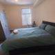 En-Suite Double-Bedroom in the Heart of Salford Manchester CR3 Perfect for Short Stays, Manchester - Photo 1