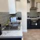 En-Suite Double-Bedroom in the Heart of Salford Manchester CR3 Perfect for Short Stays, Manchester - Photo 2