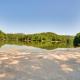 Sandy Beach, Fun Games and Barn Lake Lure Gem!, Lake Lure (Foto 2)