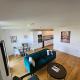Stunning 2-Bed City APT Parking 1 Car