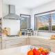 Leafy Remuera Paradise - Pool & 4 Bedroom Home, Окленд - Фото 2