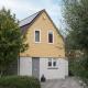 Holiday Home in Quiet Park with Garden, Wemeldinge