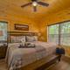 Spacious 4BR Cabin with Hot Tub, Game Room & Fire Pit, Close to Dollywood Sevierville - Fotografie 5