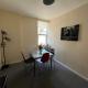 2 Bedroom Apartment in Swindon Town Centre - Fotografie 5