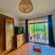 Private villa with pool, Roquefort-les-Pins (Foto 8)