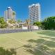 Broadbeach Retreat Pool, Tennis Walk to Beach Gold Coast - Photo 9