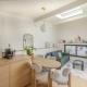 Maison Alcôme - Elegant Artist's Residence with Private Garden, Paris - Foto 4