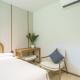 Laguna Beachfront 3BR Cozy Condo, Bang Tao Beach - Foto 9