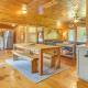 Rustic Cabin Retreat on Rangeley Lake! - Foto 7