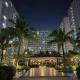 Industrial Design Bachelor's Pad with Pool View in Shore Residences, Manila - Fotografie 1