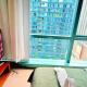 Explore Mitsukoshi Uptown BGC, large TV, fast WIFI, Manila - Fotografie 5