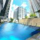Explore Mitsukoshi Uptown BGC, large TV, fast WIFI, Manila - Fotografie 8