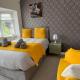 Contractor Stays, Fast WiFi, Free Parking, Work, Manchester - Foto 1