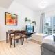Urban Comfort 1Bedroom with Pool View in Oxford, Dubai - Foto 6