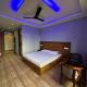 J&B Royal Complex, Arki (foto 10)