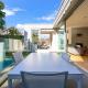 Premium Abode with Plunge Pool steps to Ponsonby, Окленд - Фото 4