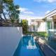Premium Abode with Plunge Pool steps to Ponsonby, Окленд - Фото 7