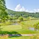 Tee Off in the Mtns Sky Valley Condo with View!, Dillard - Fotografie 1