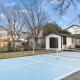 Walkable Oasis and Guest Suite with Pickleball Court, Austin - Photo 8