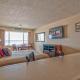 Comfy Second Floor Beachfront Condo - Sleeps 4 - Pool and Sauna, Lincoln City - Fotografie 5