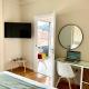 AK Athens Fine Stay - Penthouse with Big Terrace and View - 2 min from Metro, Athen - Foto 2