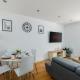 Stylish London Shoreditch Apartment with Balcony Sleeps 4 Family friendly, Londýn - Fotografie 3