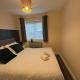 Spacious 3-Bed House - Sleeps 8 Garden & Parking Peterborough - Fotografie 9