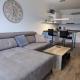 E2 Luxury OldTown Apt - 2x Parking, Foodstore, PCscreen, Netflix, Unlimited Music, Crib, BabyChair, FastWifi, Aircon, Košice (fotografie 10)
