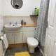 Spacious 3-Bed House - Contractors & Families - Free Parking - Fast Wifi, Corby and Weldon (foto 8)