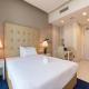 Bright Studio in Business Bay - Prime Location & Canal Views, Dubai - Foto 5