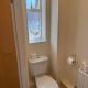 Spacious, Sleeps 14, 3 bathrooms, Central, Parking, Grimsby - Photo 6