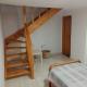Hill House Vuno, Vuno