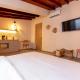 Laureles Apt-Smart locks-Excellent Location-AC, Медельин - Фото 7