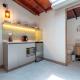 Spacious Laureles Apt-Smart Lock-Queen Bed-AC, Medellín - Photo 2