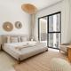 VayK - Chic 2BR with Pool View in Town Square, Dubaj - Fotografie 10