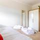 Trendy Sea View 2 bedroom Sleeps 6 - Free Parking Bournemouth - Photo 7