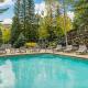 44 Meadows Ln, Beaver Creek (photo 3)