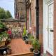 Quiet 1 Bed with Garden Views Near Leith & City Centre Edinburgh - Photo 1