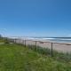 Ground Floor Beachfront Suite - Sleeps 4 - Pool and Sauna Lincoln City - Foto 6