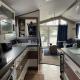 Stunning 2 Bed Caravan on the Lake Front, Gloucestershire (zdjęcie 6)