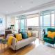 Ultra Lux Thames View Huge balcony condo with lift, London - Photo 7