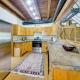 Swim, Hike and Unwind Serene Hill Country Retreat, Кервилл (фото 9)
