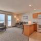 Oceanfront One Bedroom Suite Stunning Views & King Bed