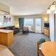 Oceanfront King Suite With Full Kitchen Beach Access Pool & Hot Tub, Lincoln City - Fotografie 1