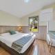 Ingenia Holidays Avina, Vineyard (foto 10)